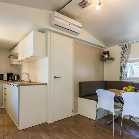 Holiday home Mobile Pecten 04